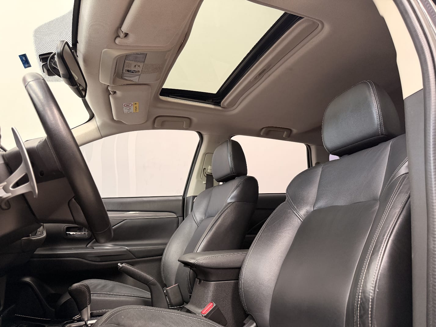 MITSUBISHI OUTLANDER  - Foto 2